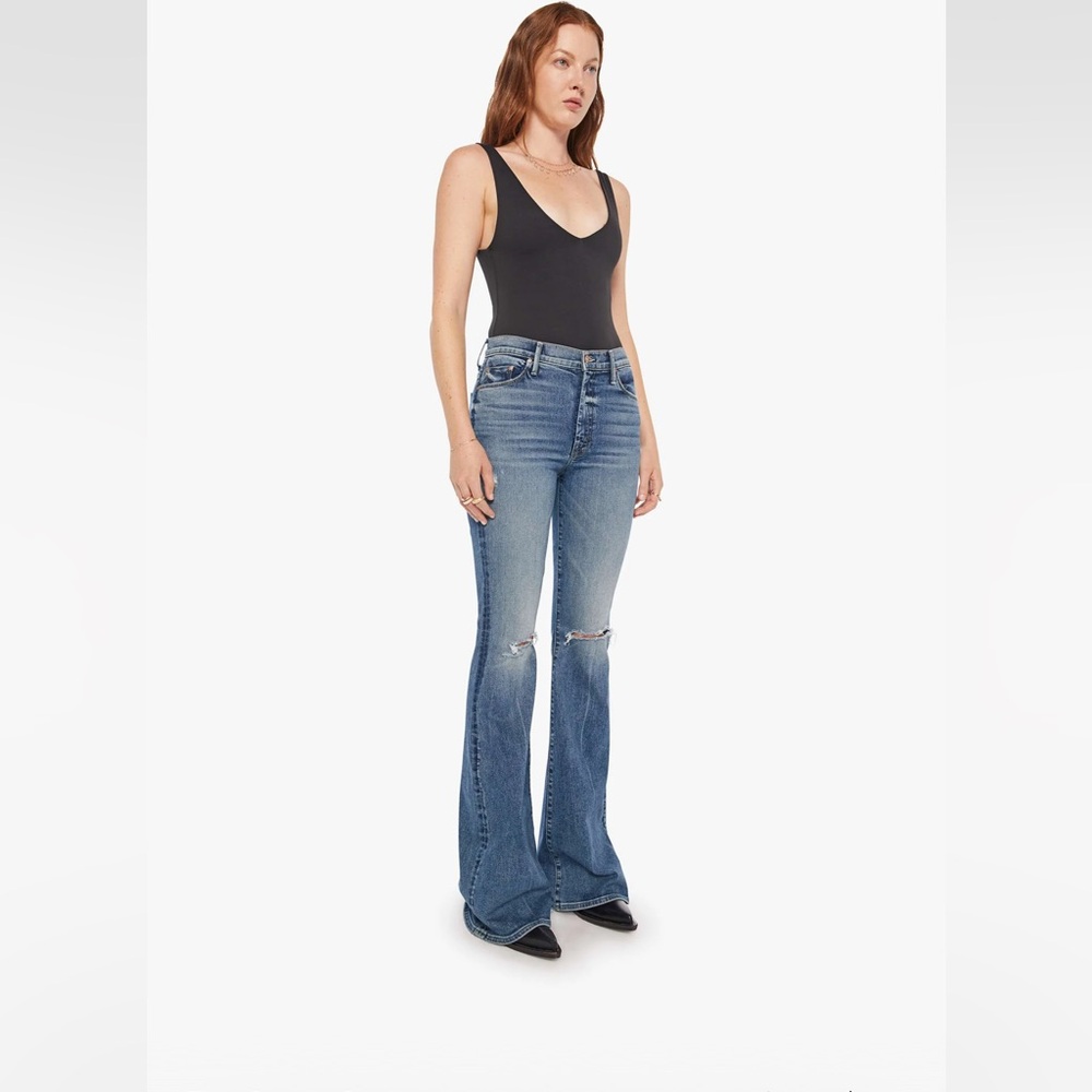 MOTHER The Super Cruiser Going in Circles Flared Jeans